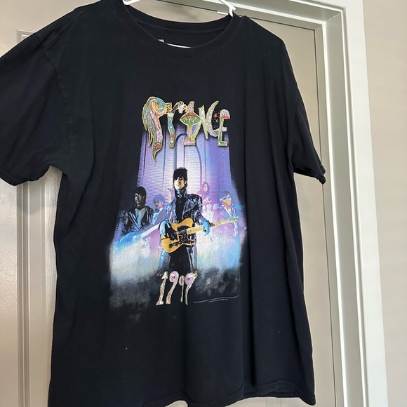 Prince Tops - PRINCE Black Graphic T-Shirt with Music Print